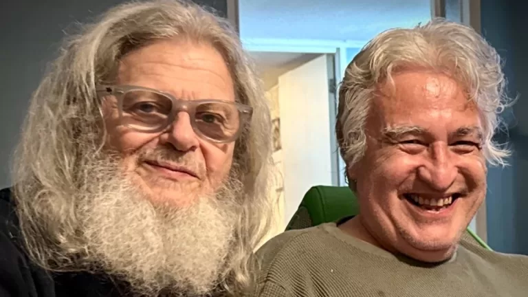 Gustavo Santaolalla Jorge Gonzalez Web