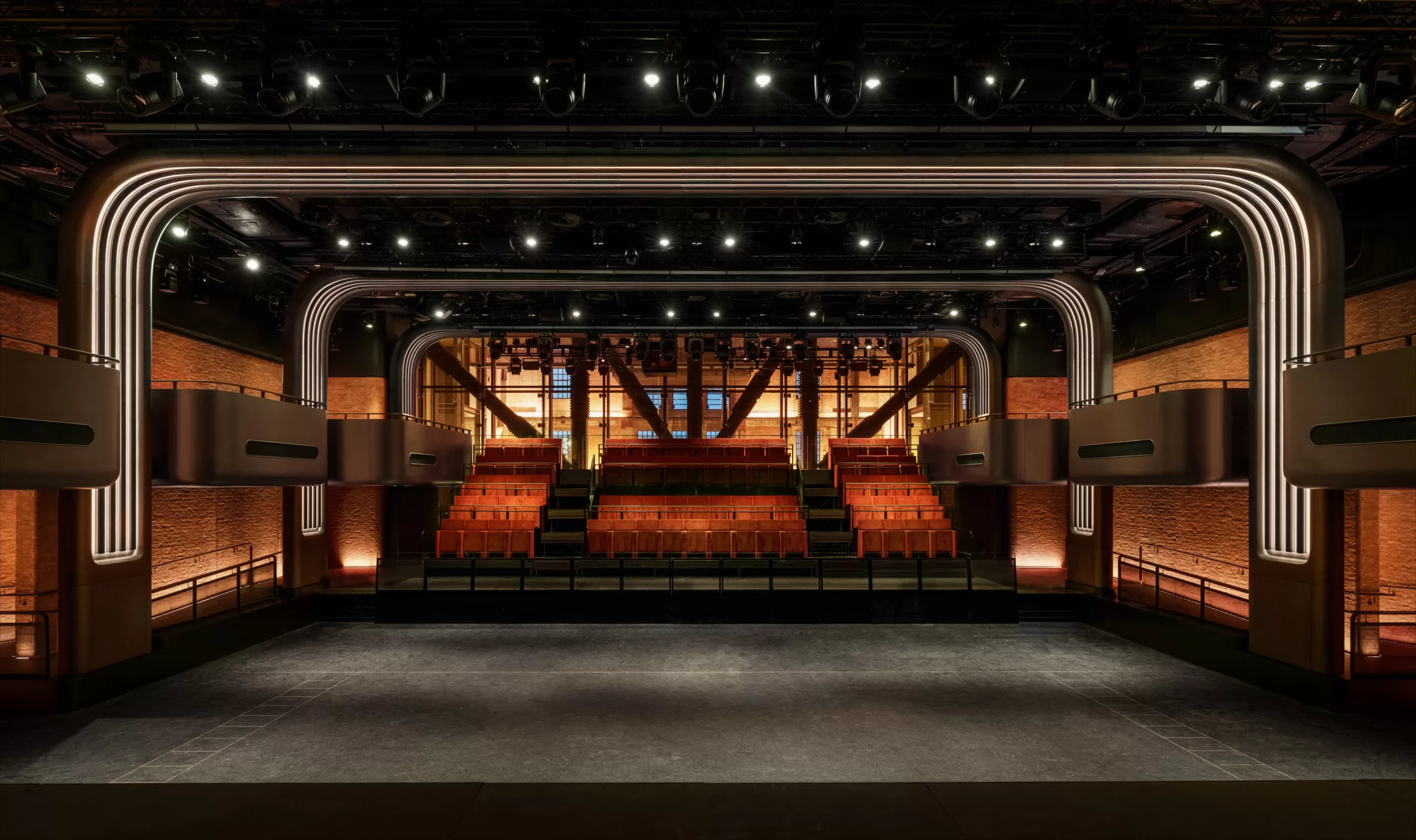 Apple Music Hall 02