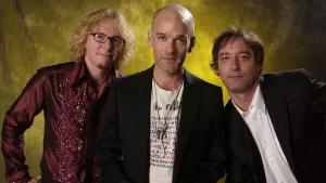 R.E.M. Reveal Aniversario