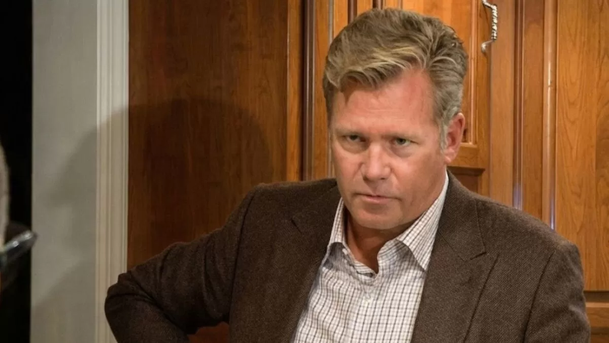 Chris Hansen To Catch A Predator