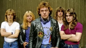 Iron Maiden Women In Uniform