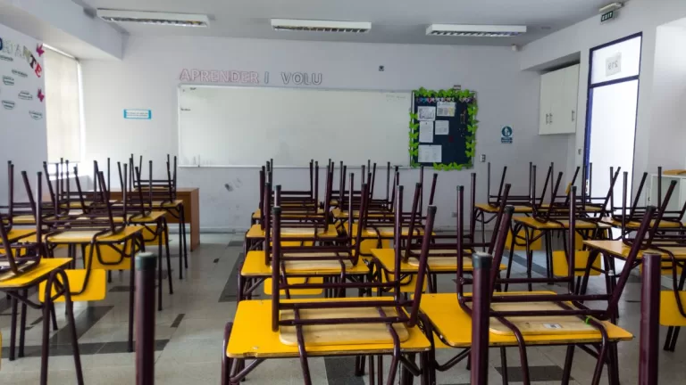 Suspensión De Clases En Santiago