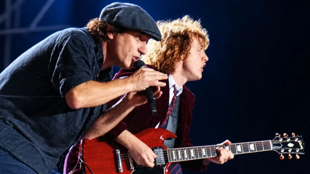 Ac Dc Chile Diario Color Web