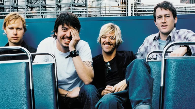 Foo Fighters 2002 Anton Corbjin Web