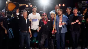 Power To The People Cierre Web
